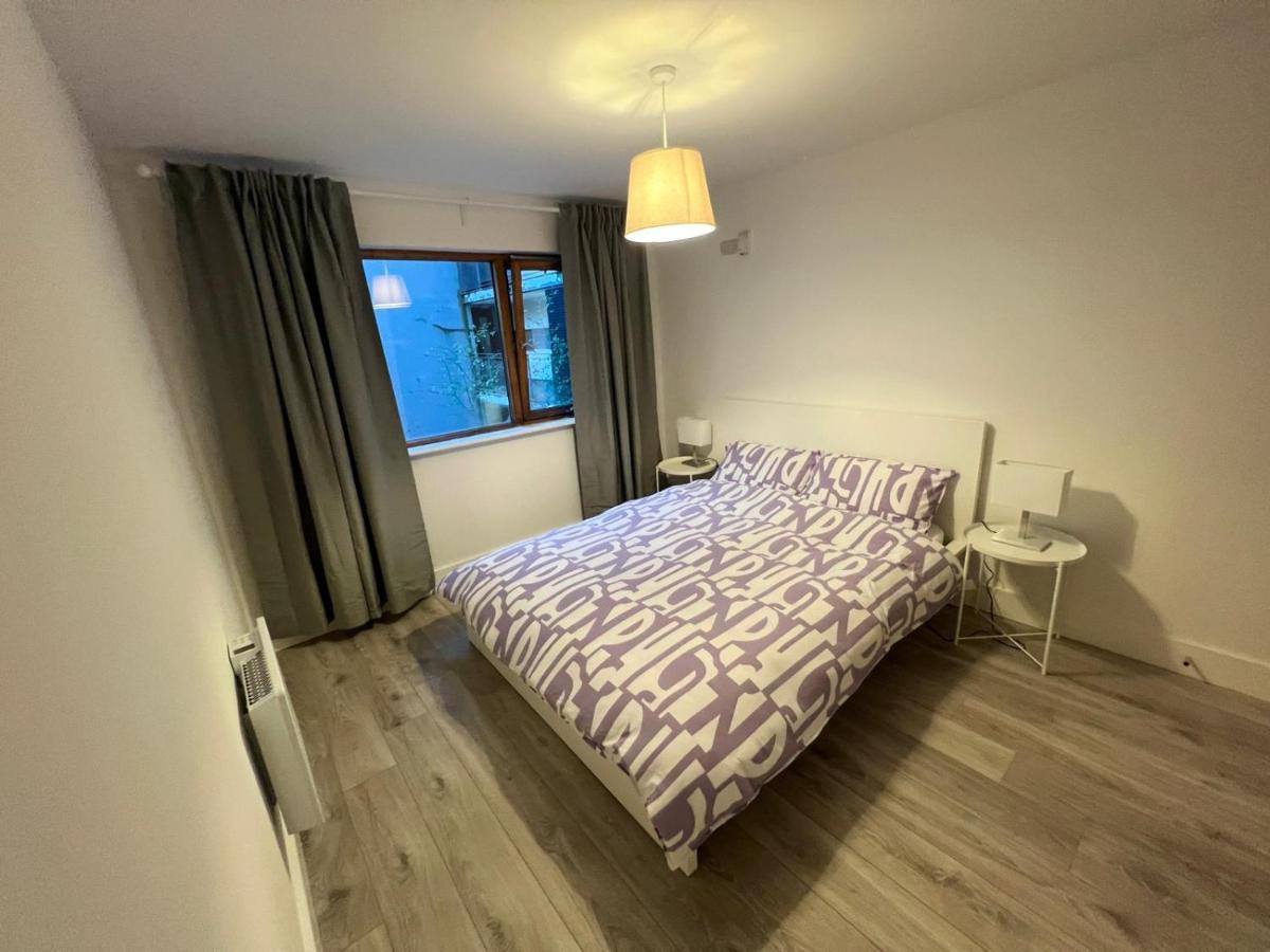Secluded And Spacious Appartement